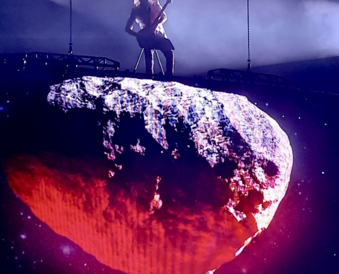 Brian May su asteroide